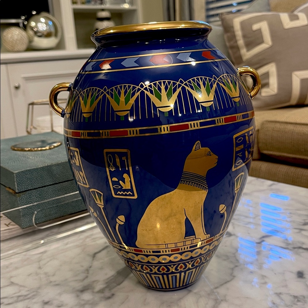 Franklin Mint Blue and Gold Cat Vase